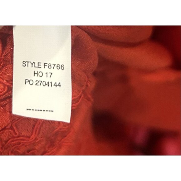 Classic Staple Red Lace Cropped Pants Scalloped Hem & Pockets, Women’s Size 6 - Picture 9 of 13